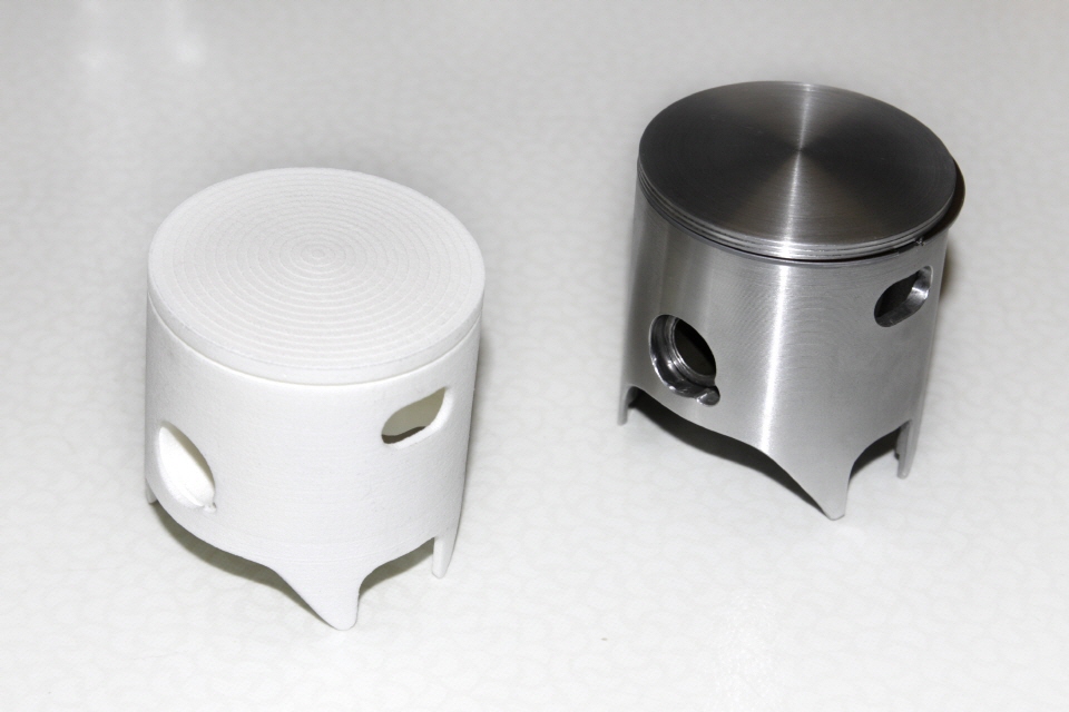 Prototypen Kolben nach SLS Muster